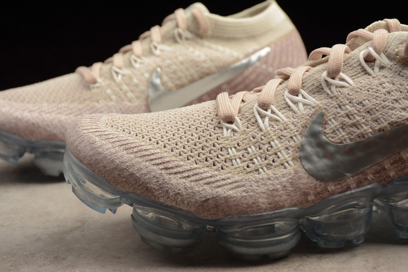 UA Nike Wmns Air Vapormax Flyknit "Chrome Blush"