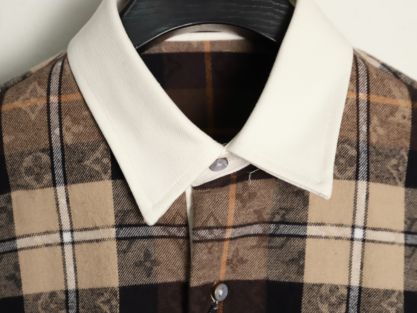 L0vis Vvtt0n LV Long-sleeved Shirts