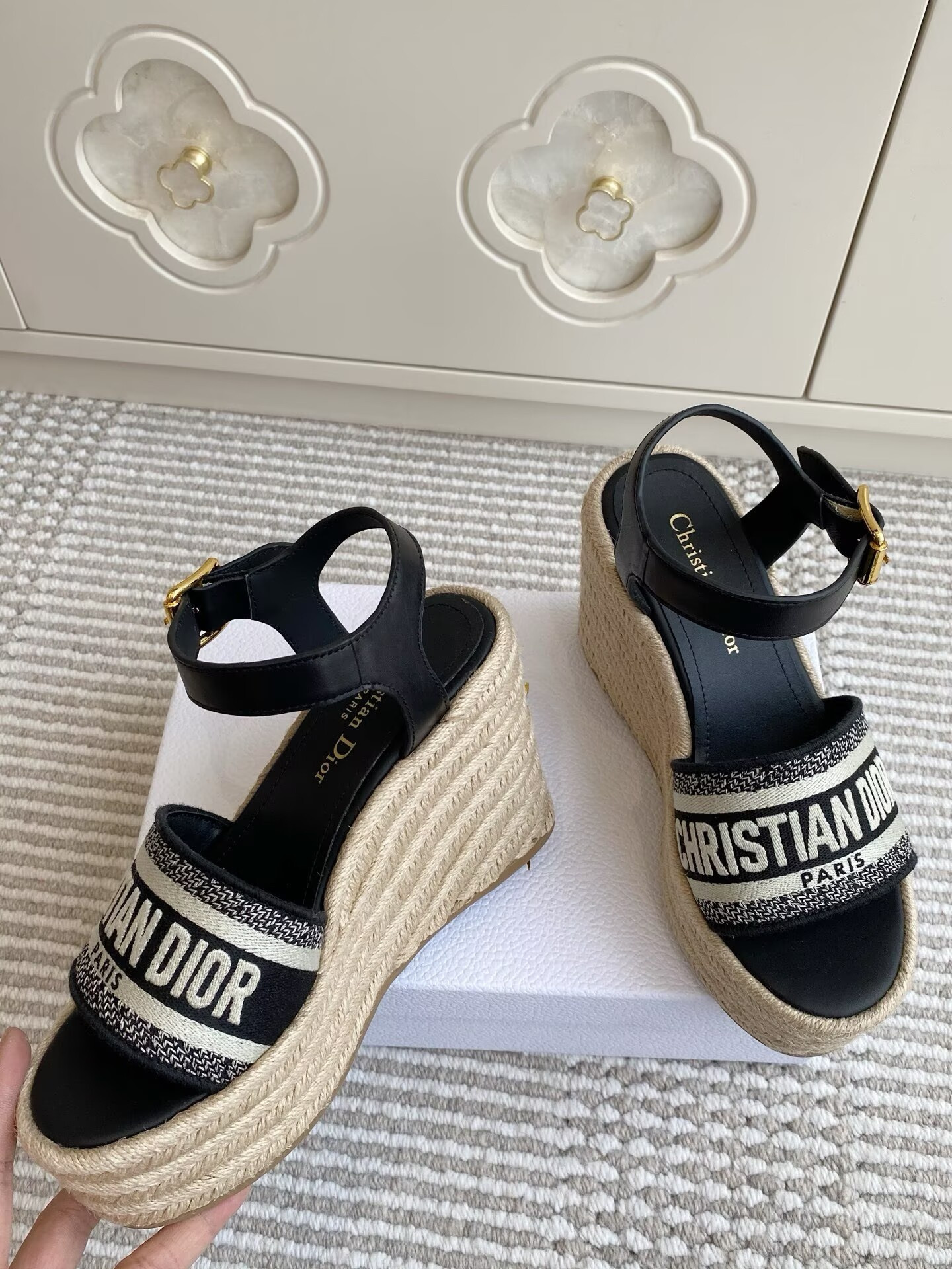 UA D10r Sandals