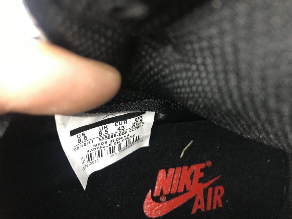 UA AIR JORDAN 1 RETRO HIGH OG "BRED"