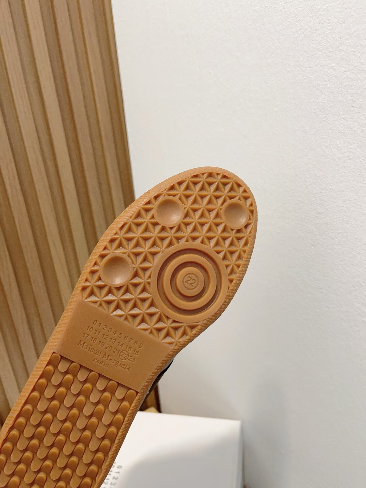 UA Ma1s0n Marg*e1a MM6 Sneakers