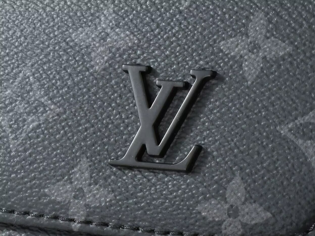 LV District PM M46255 26x20x7cm