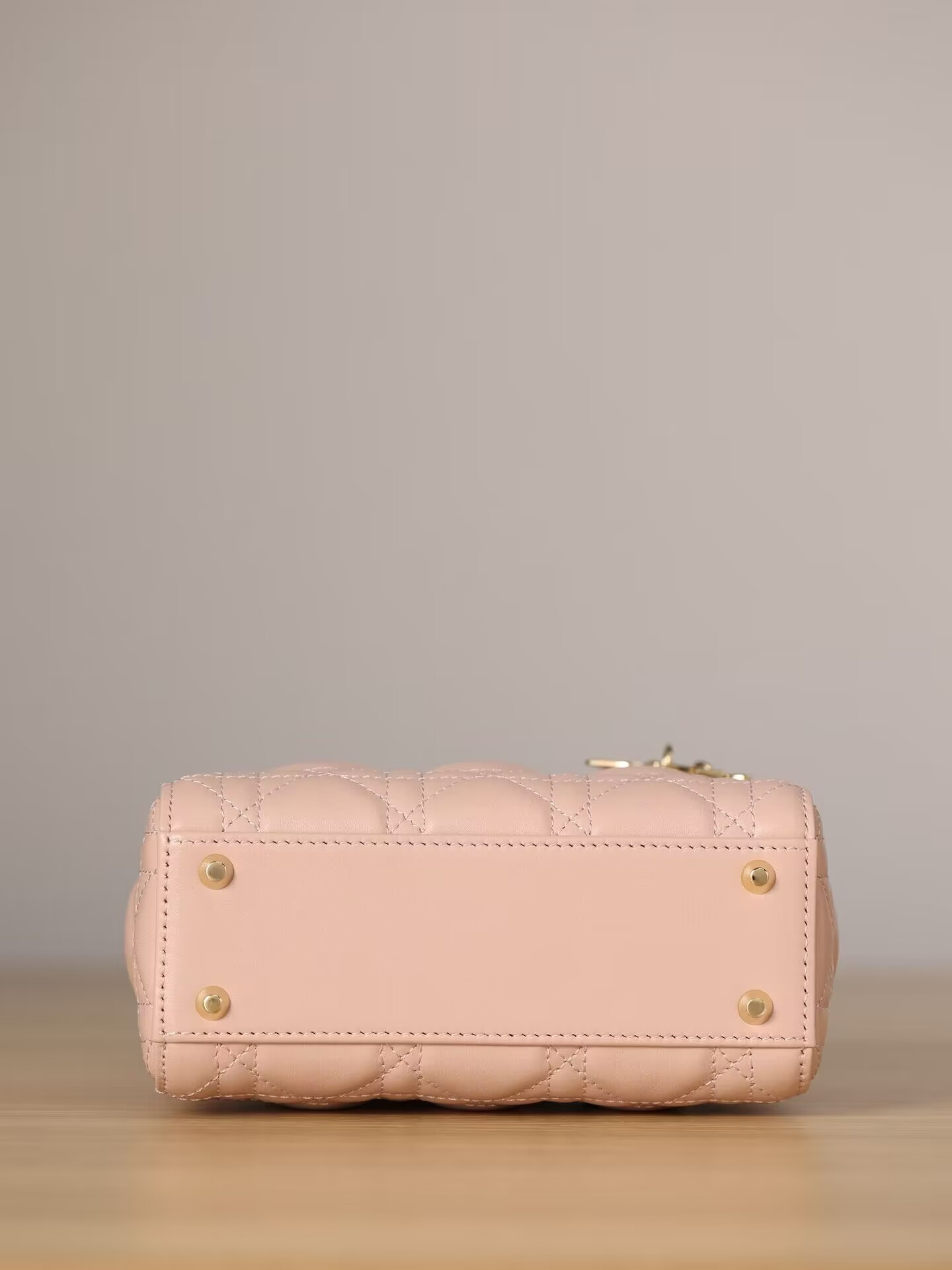 D10r Classic Lady 17×7×15cm