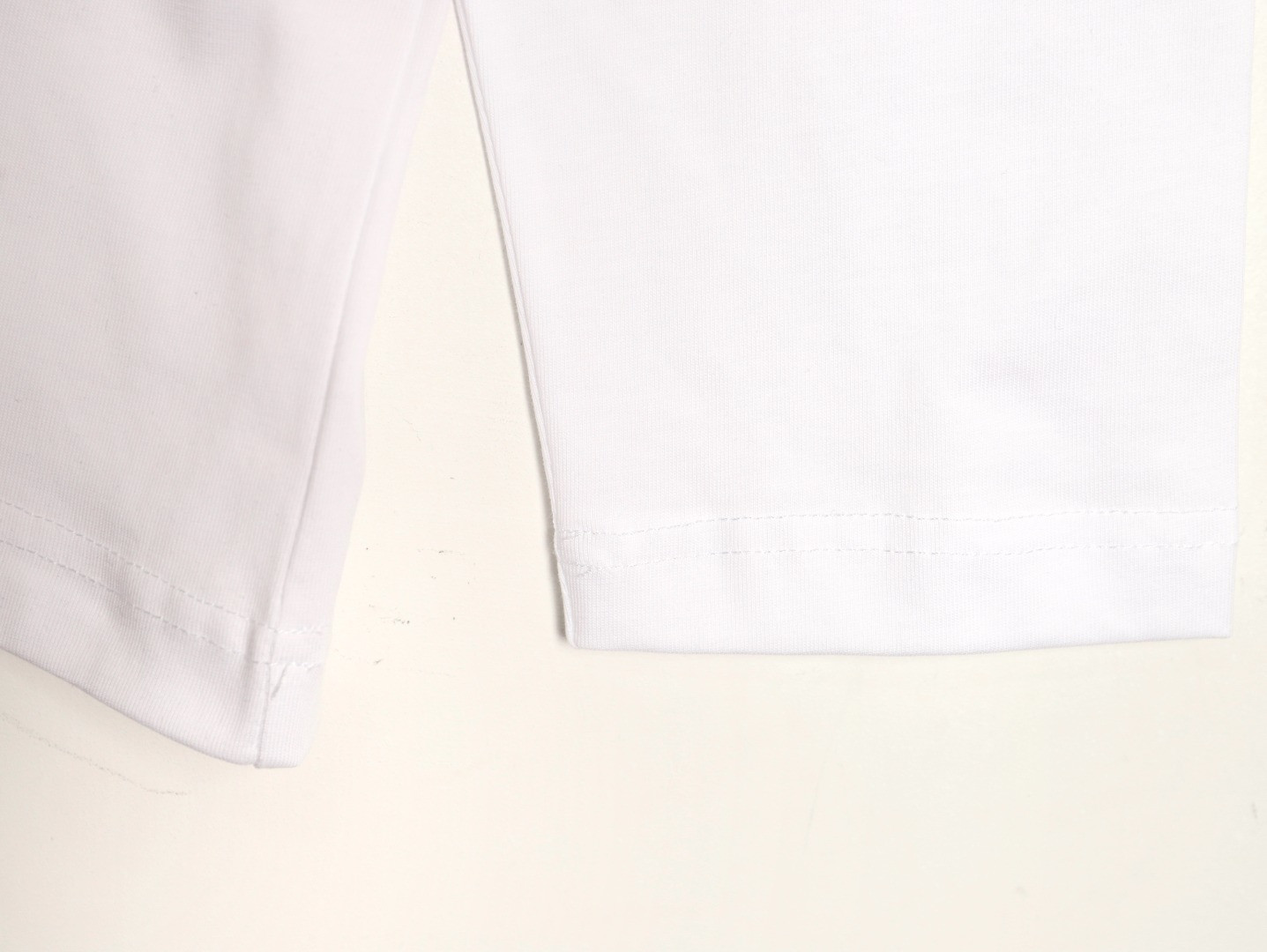 Gvc*1 Long-sleeved T-shirt