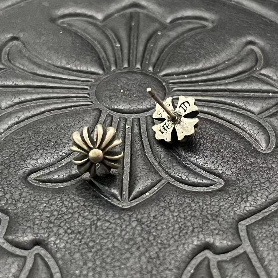 Ch*0me He**ts Cross Stud Earrings