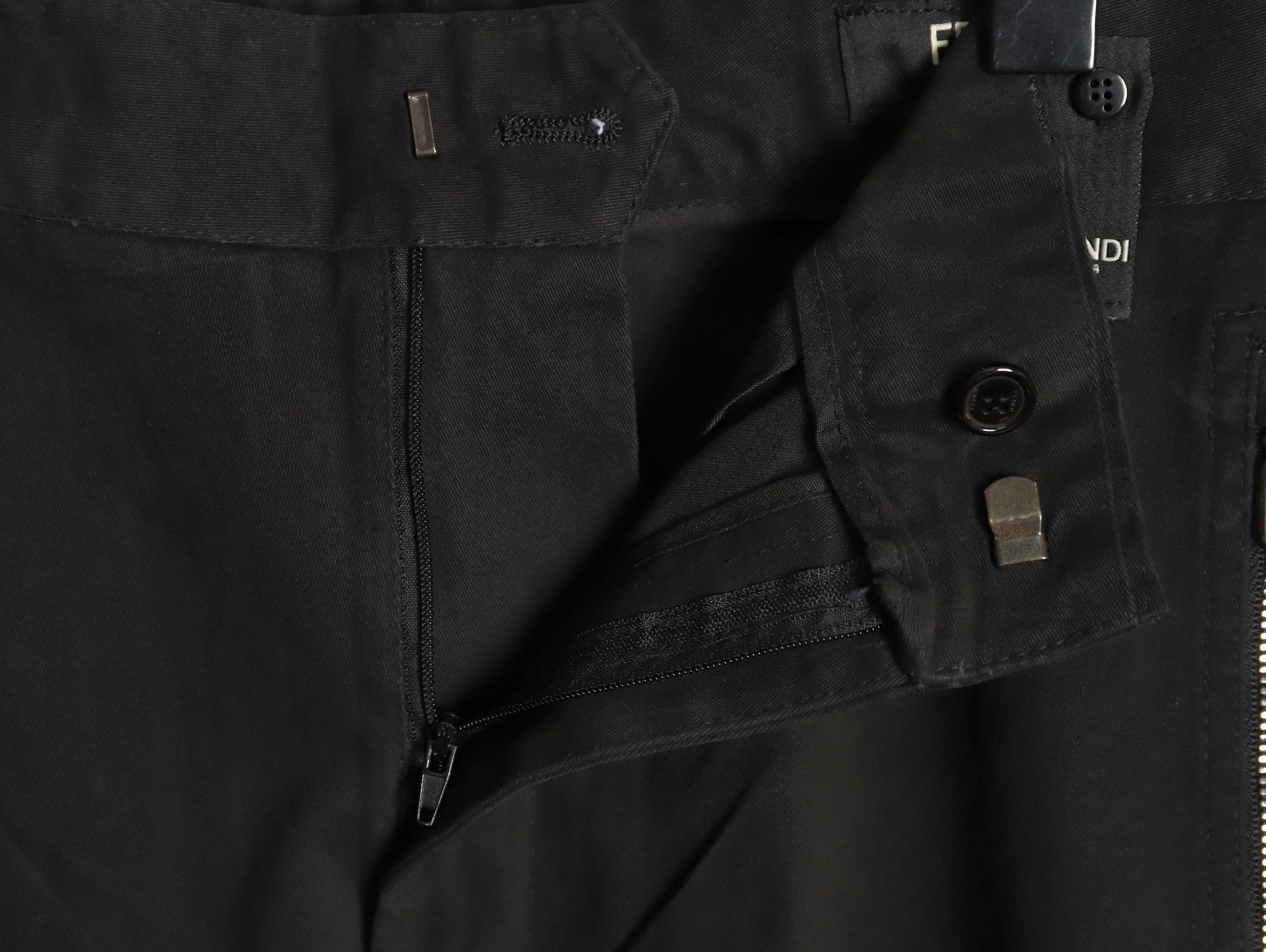 F**di 25Fw Pants