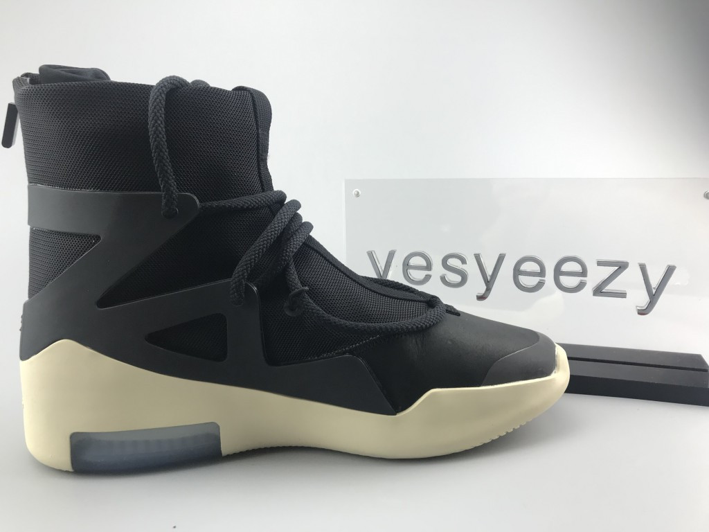 UA NIKE FEAR OF GOD 1 BLACK