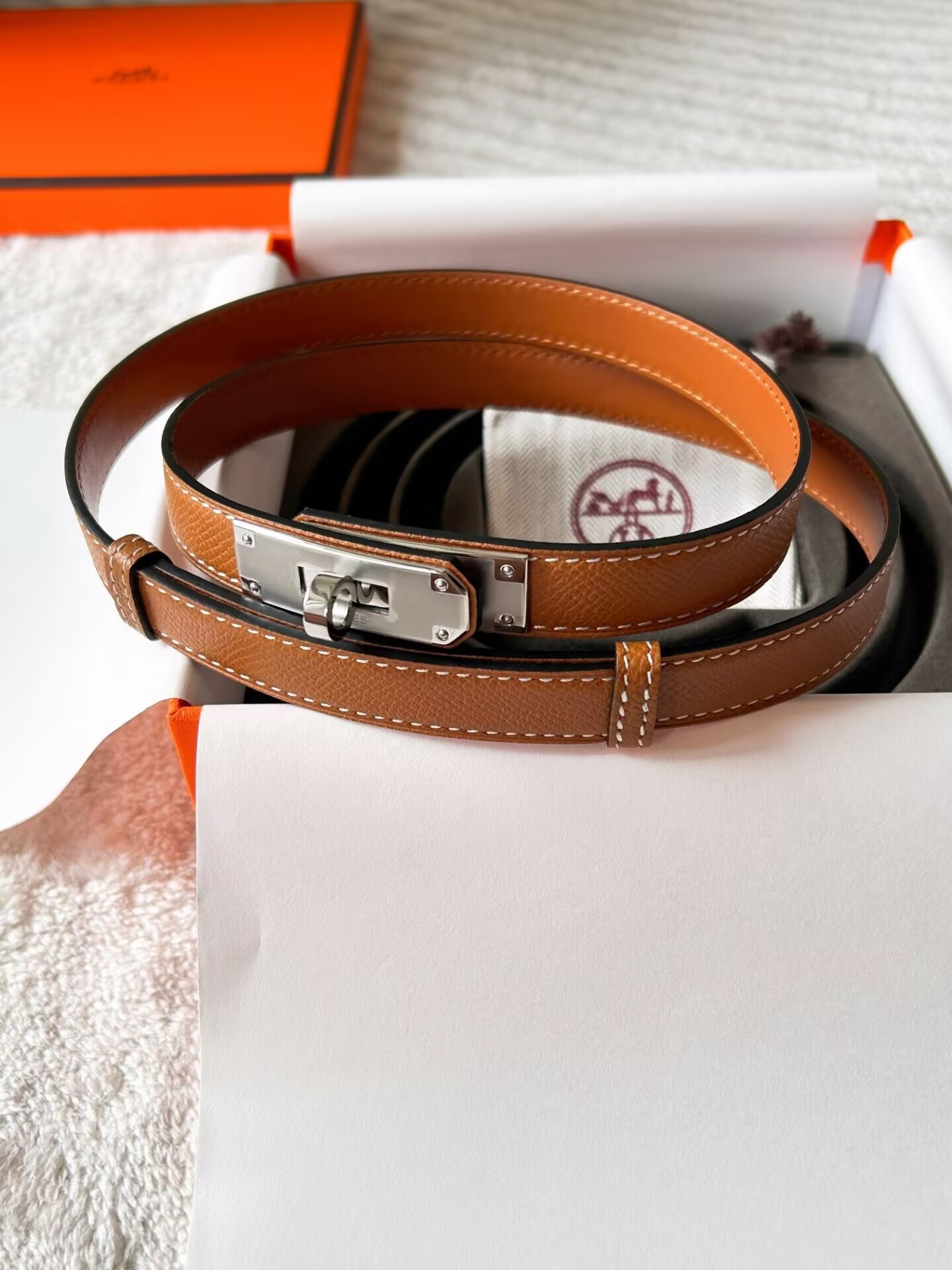 H**me5 belt