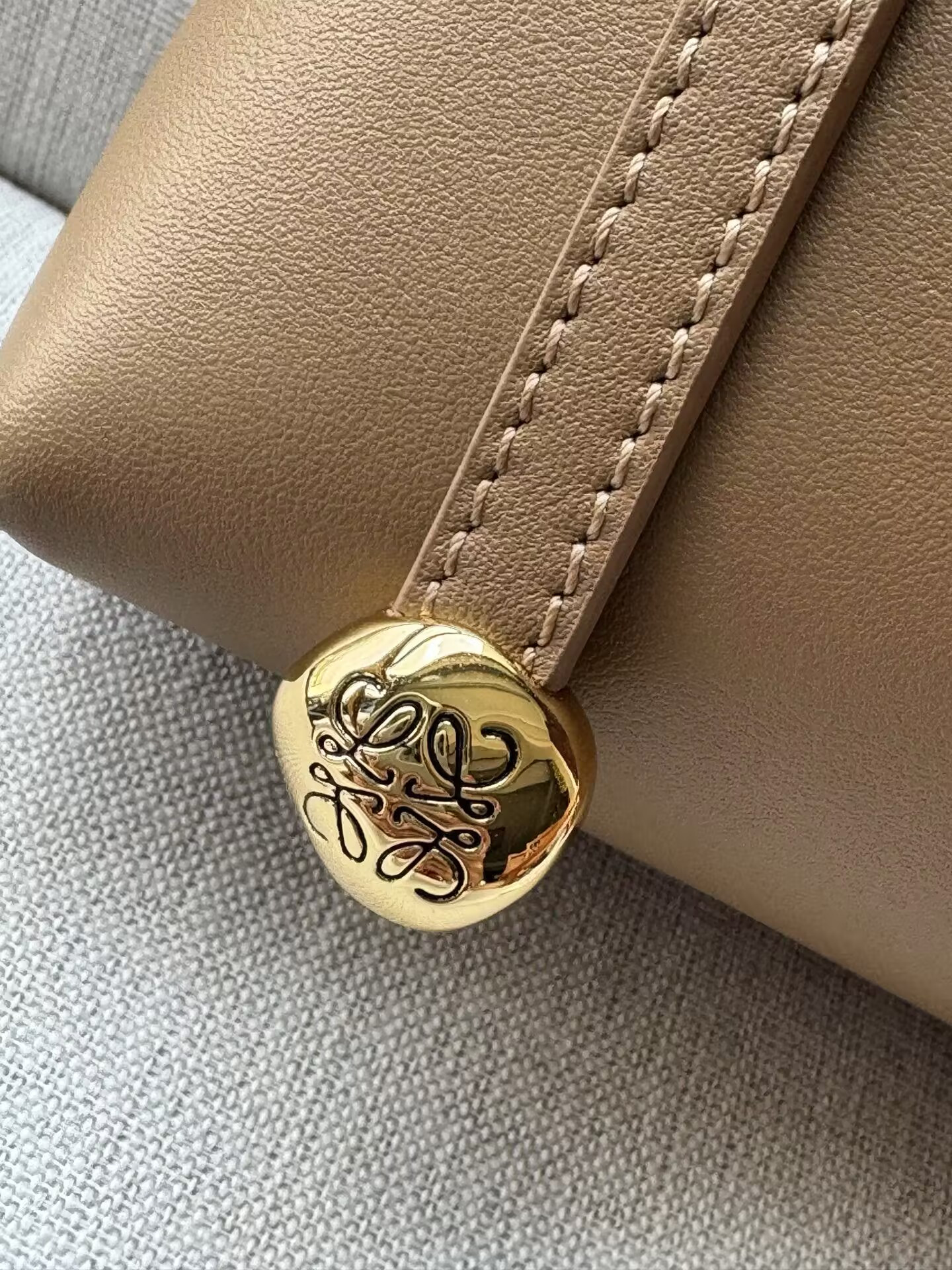 L0ew* Mini Scarf Bag 24.5x14.5x6cm