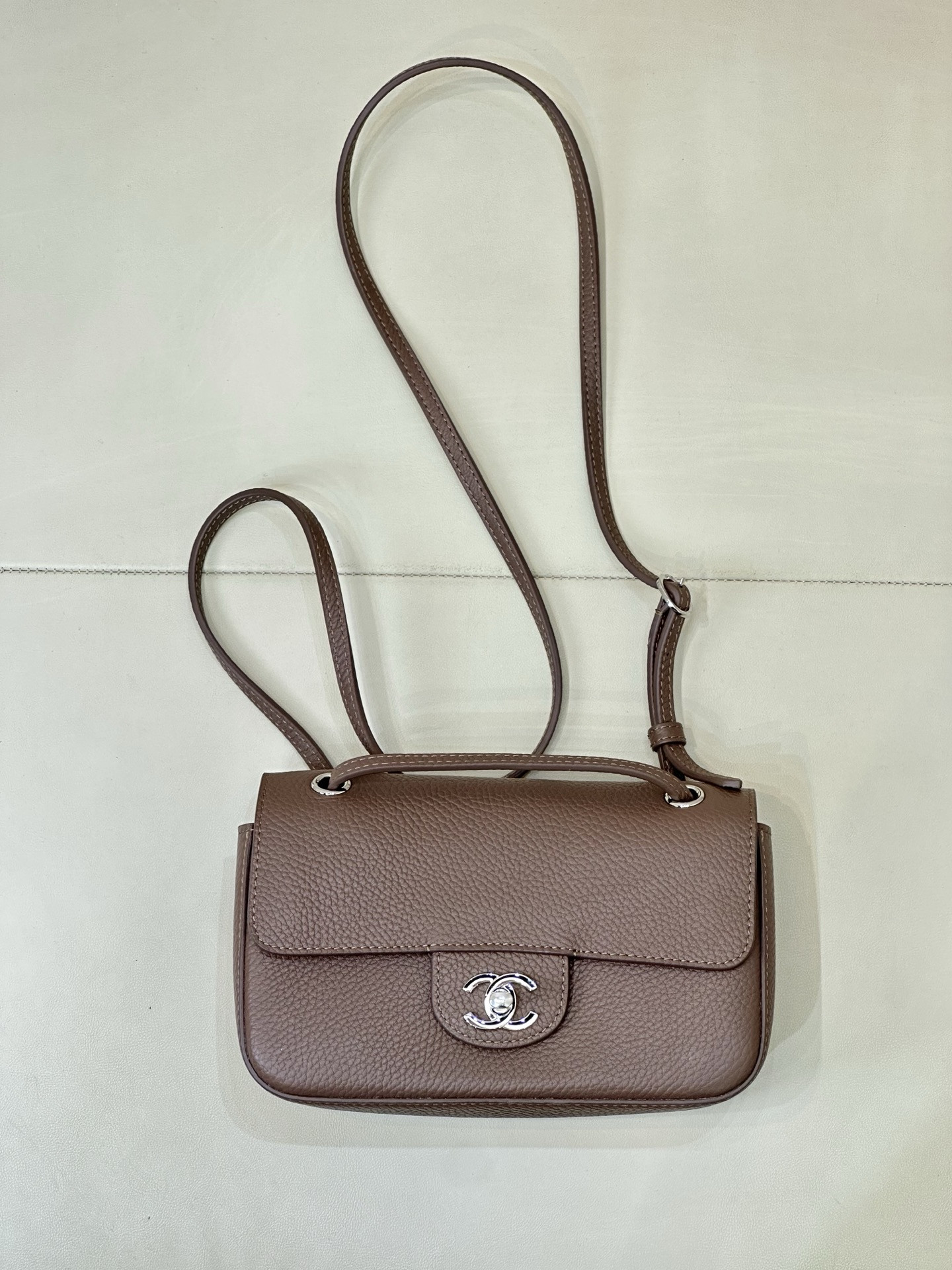 Ch**el Mini Flap Bag AS6573 13x20x6cm