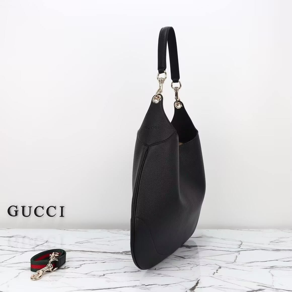 Gvc*1 B medium shoulder bag 49x46x4cm
