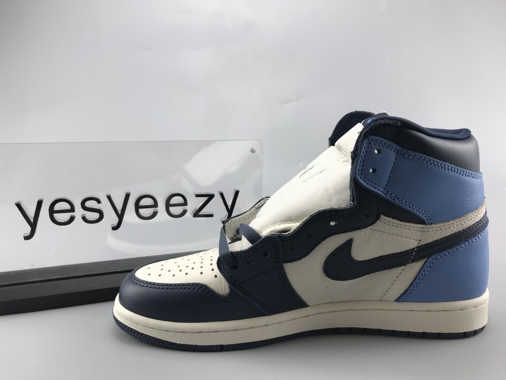 UA AIR JORDAN 1 RETRO HIGH OG 