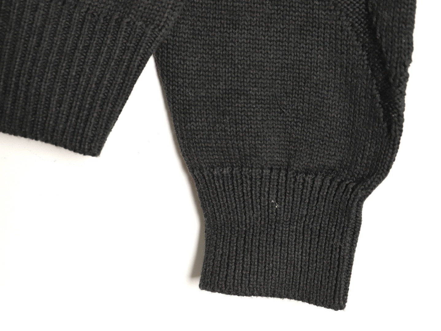 L0vis Vvtt0n LV 24FW Sweaters