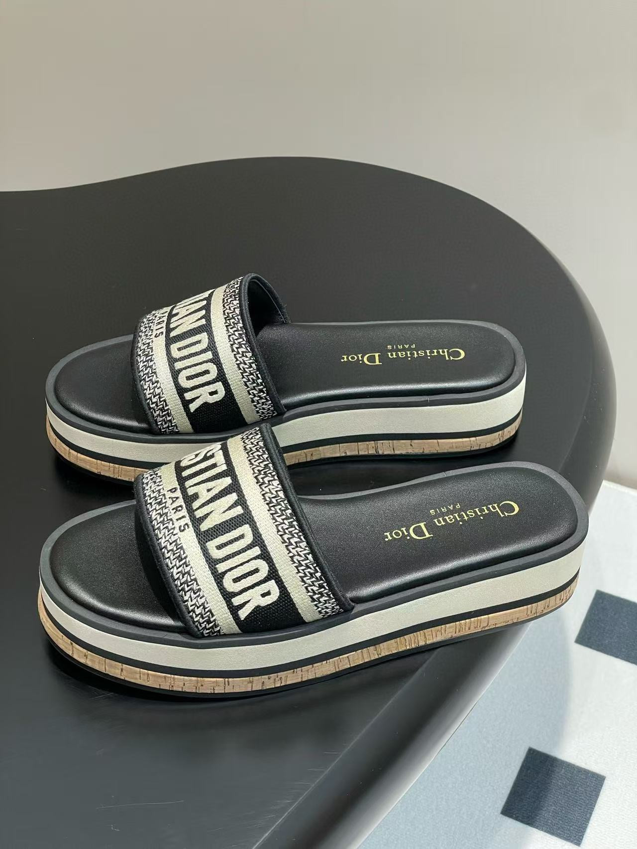 UA D10riviera Dway Platform Slide