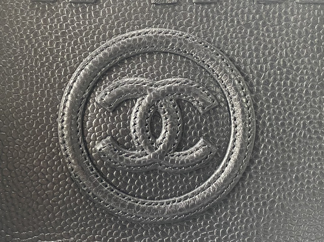 Ch**el Large Tote A66941 30x50x22cm