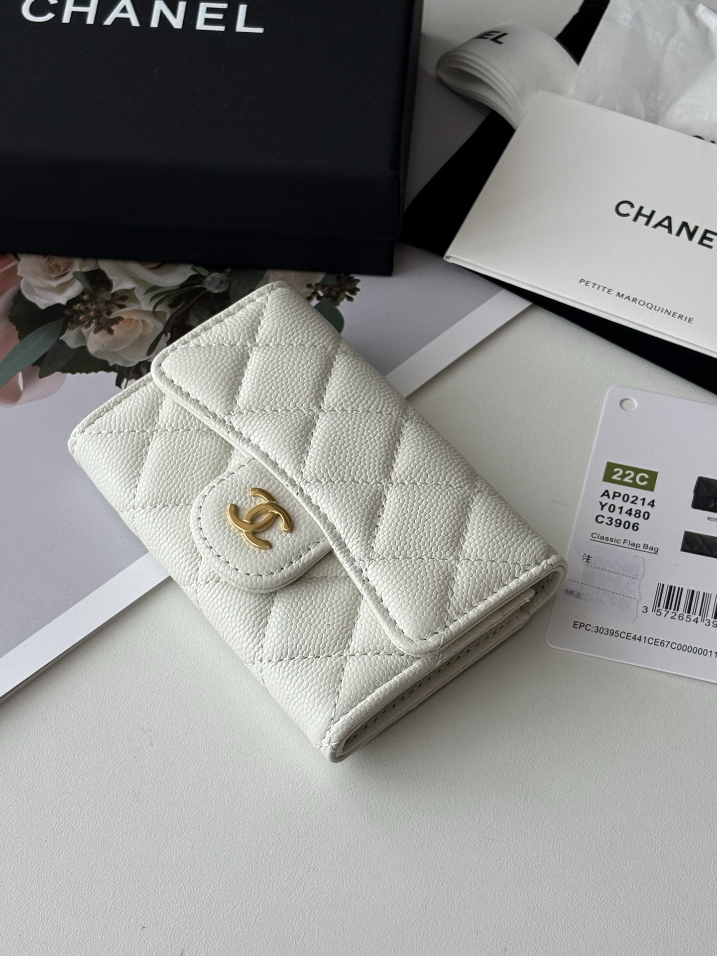 Ch**el Flap Card Holder AP0214 11x8.5x3cm