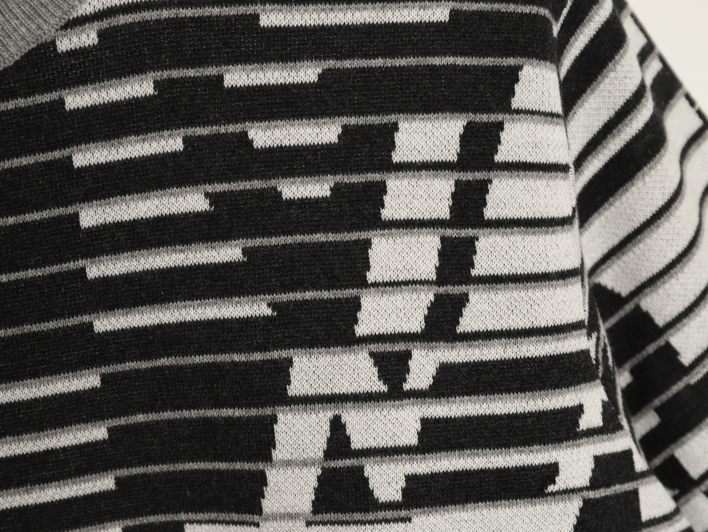 L0vis Vvtt0n Knitting Short-sleeved T-shirt