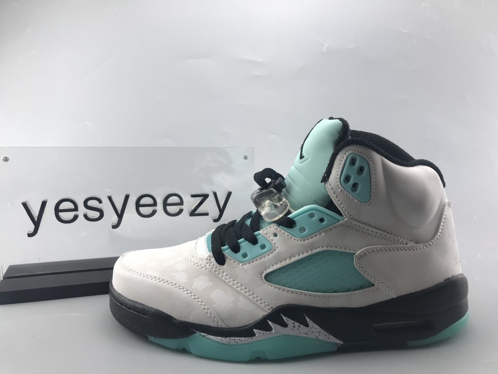 UA AIR JORDAN 5 RETRO ISLAND GREEN