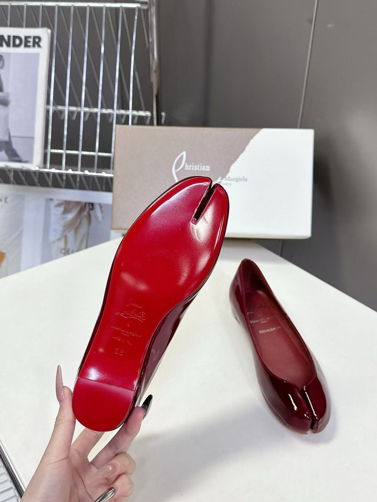 UA Chr1st1an Louboutin Marlougiela Ballerinas Patent calf leather