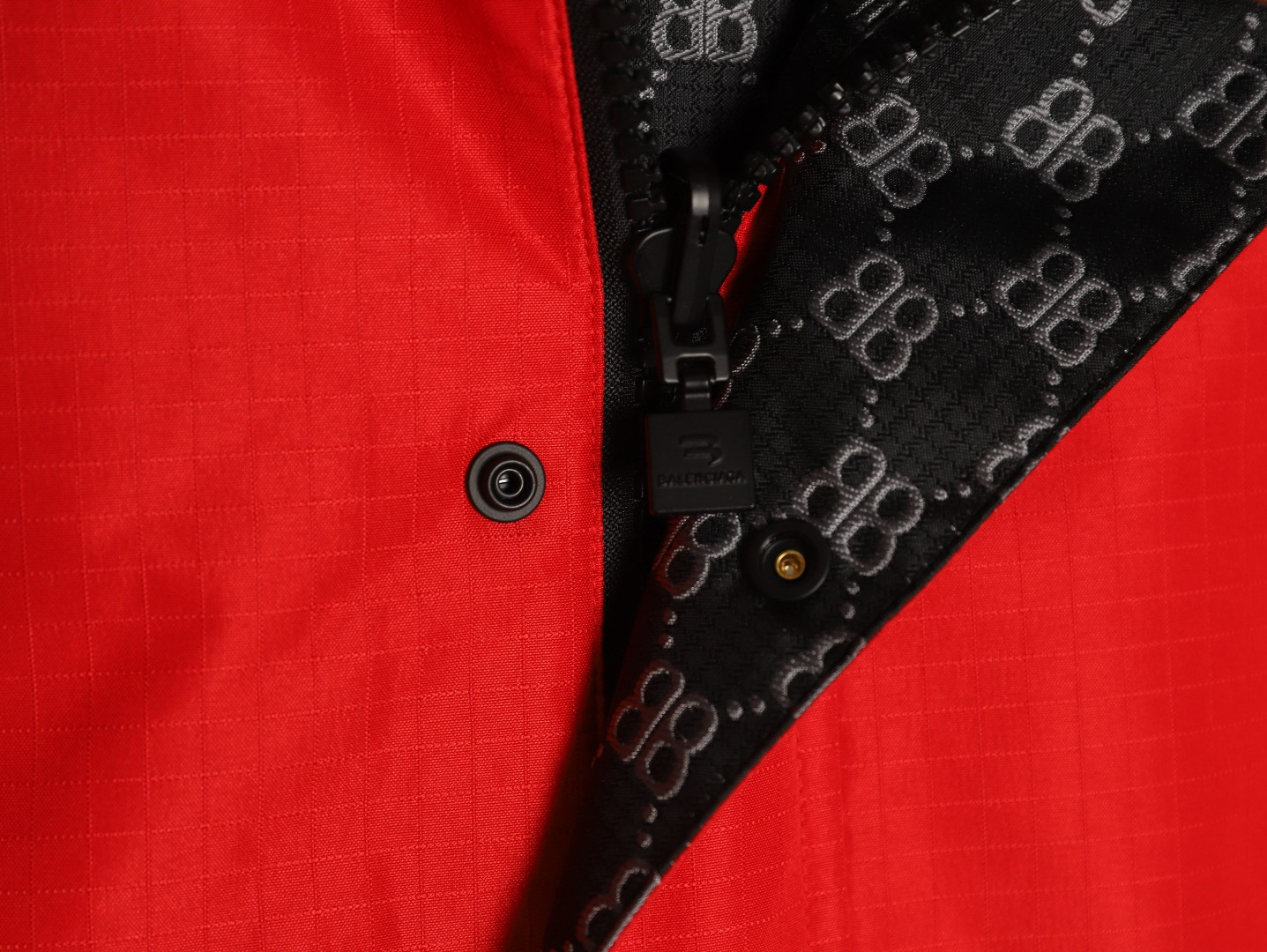Ba1en*iaga Windproof Jacket