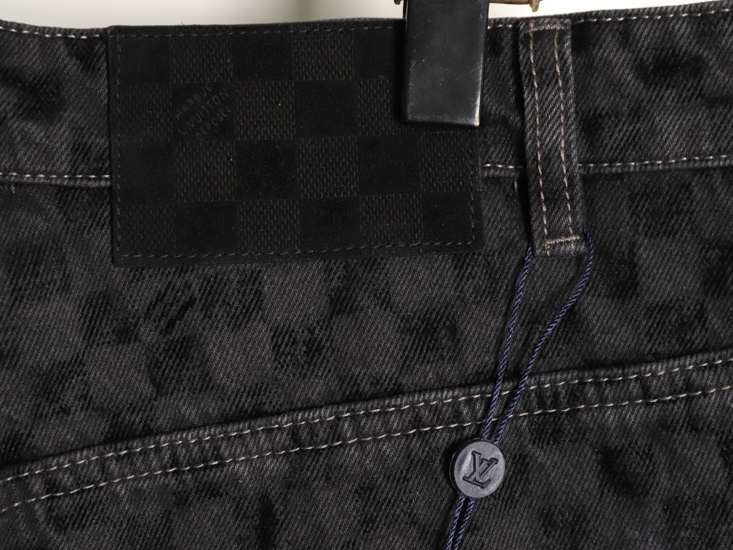 L0vis Vvtt0n Jeans