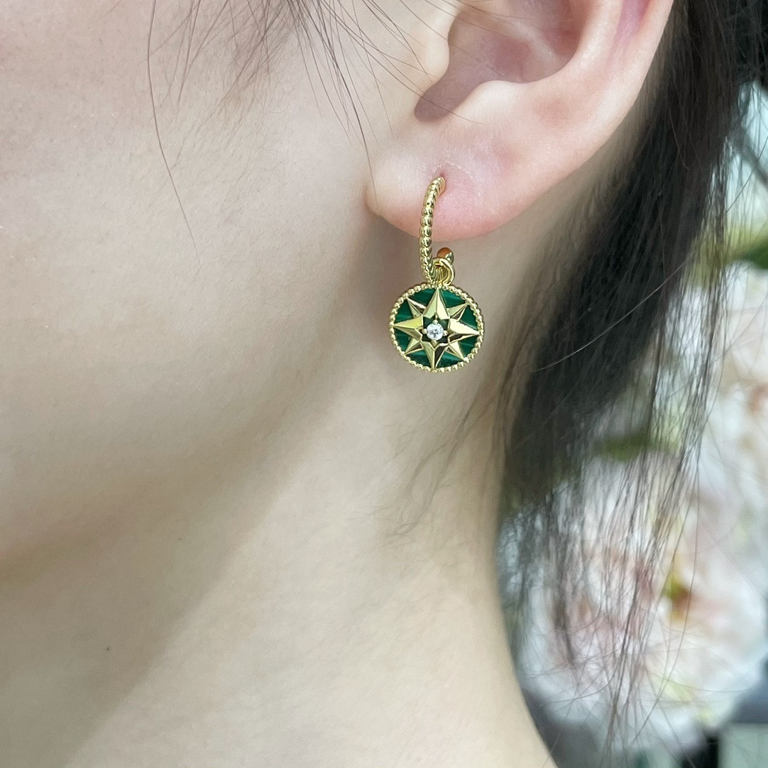 D10r rose des vents earrings