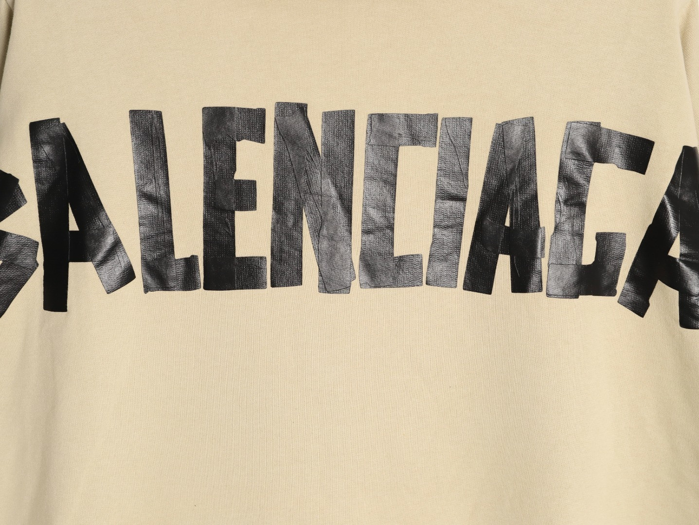 Ba1en*iaga 25FW Plush Hoodies