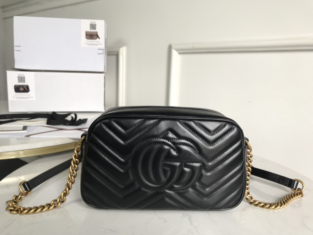 Gvc*1 GG Marmont small shoulder bag 24x12x7cm