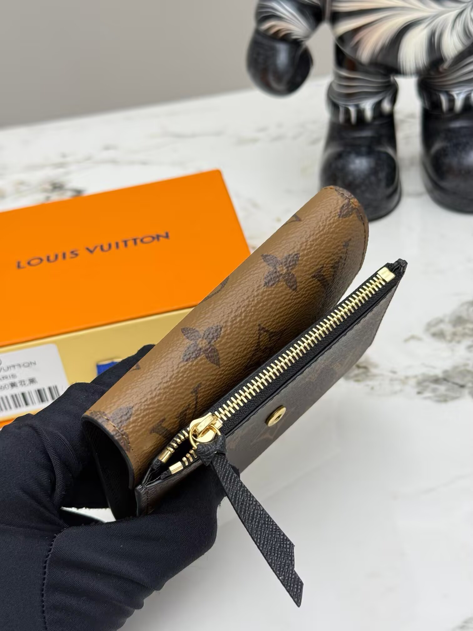 LV Victorine Wallet M81557