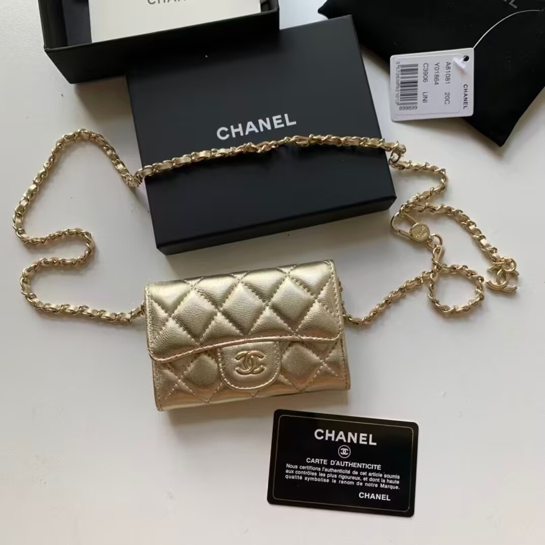 Ch**el Wallet on Chain 11x7.5x2cm