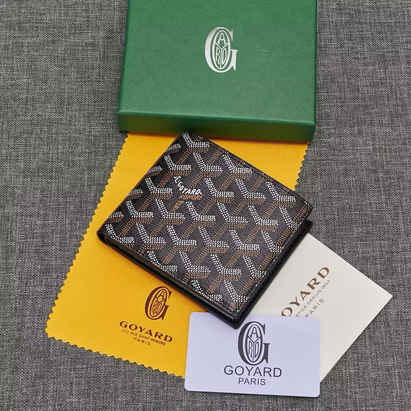 G09ard Saint Florentin Wallet 11x9cm
