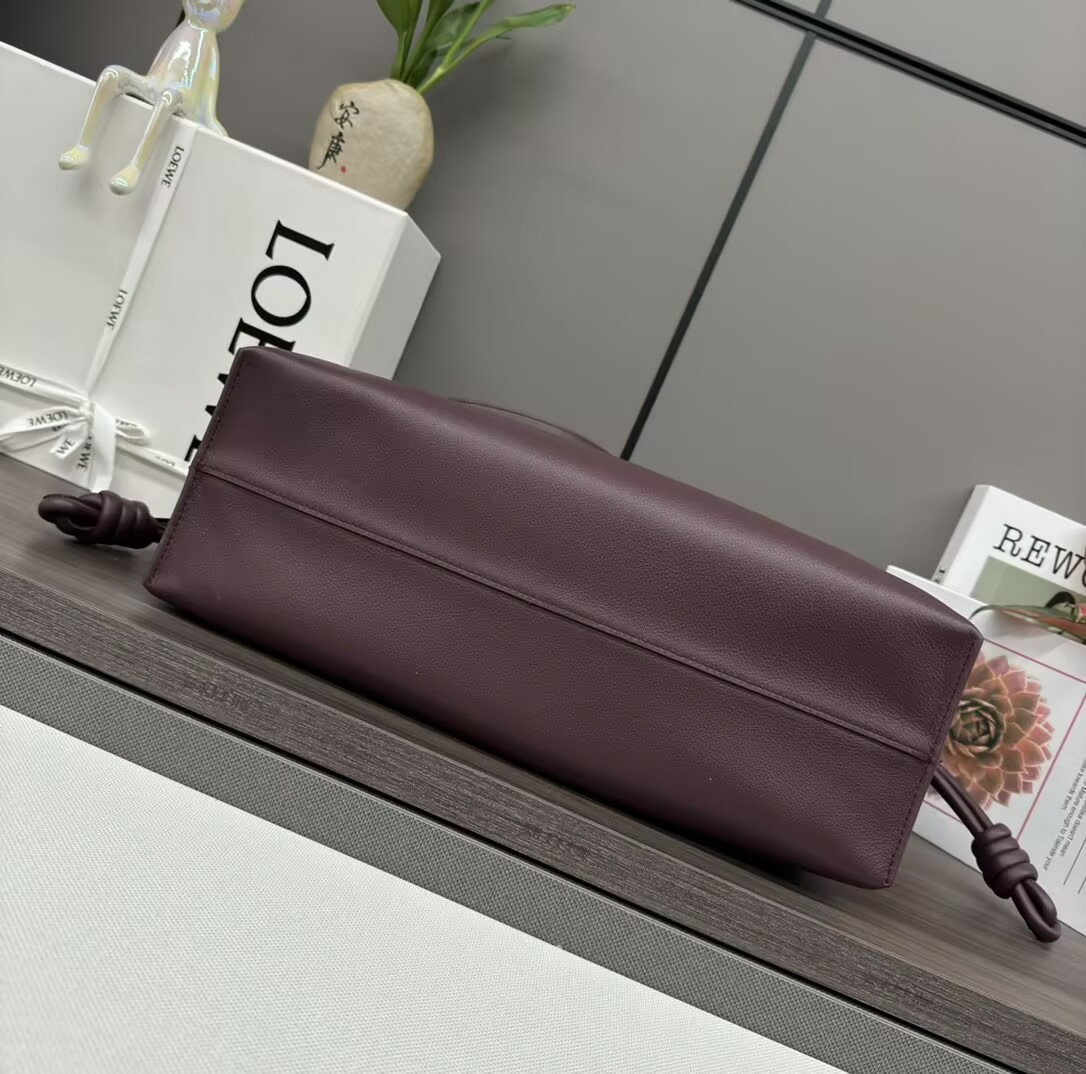 L0ew* Large Flamenco Clutch 29x38x14cm