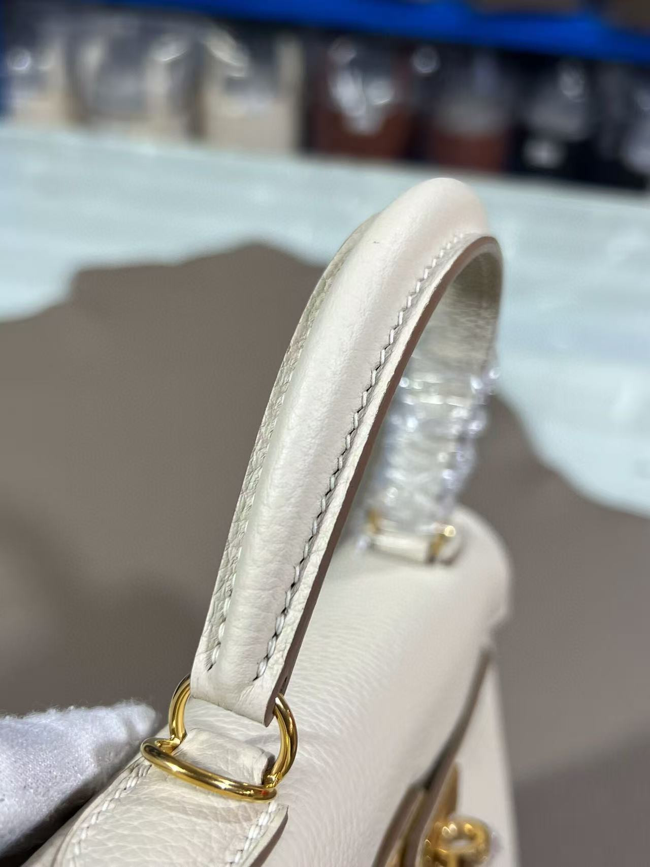 H**me5 Kelly gold-tone Hardware 25 28
