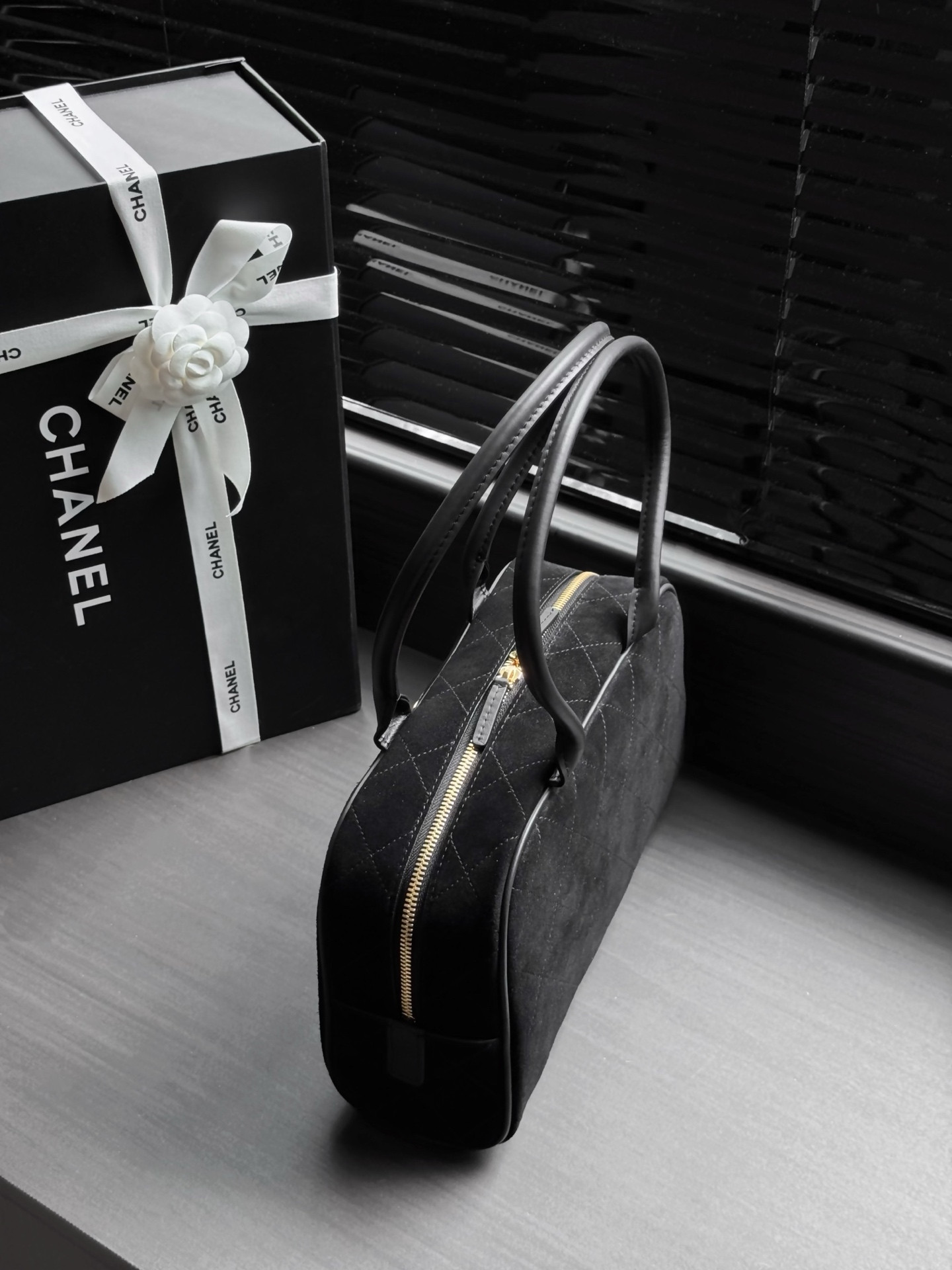 Ch**el Bowling Bag AS6580 17x29x10cm