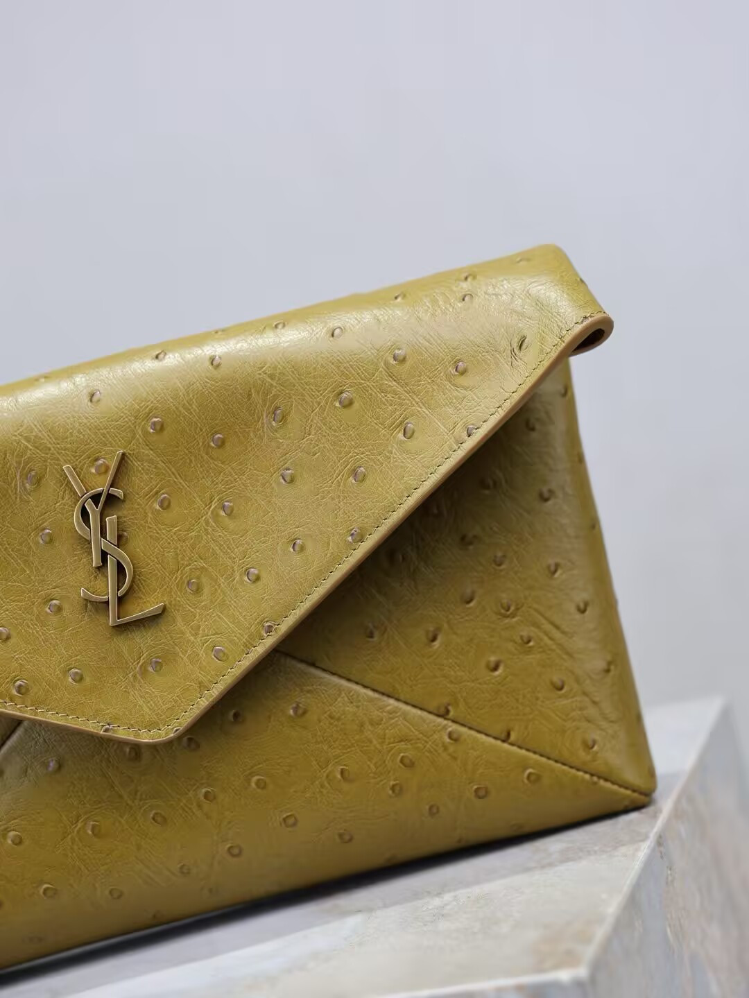 Y51 CASSANDRE large envelope pouch 29.5x18x4.5cm