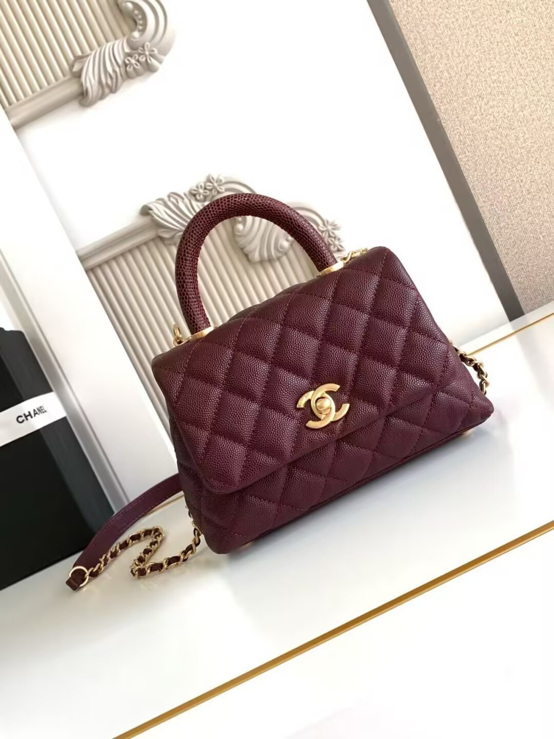 Ch**el mini coco handle 13x19x9cm