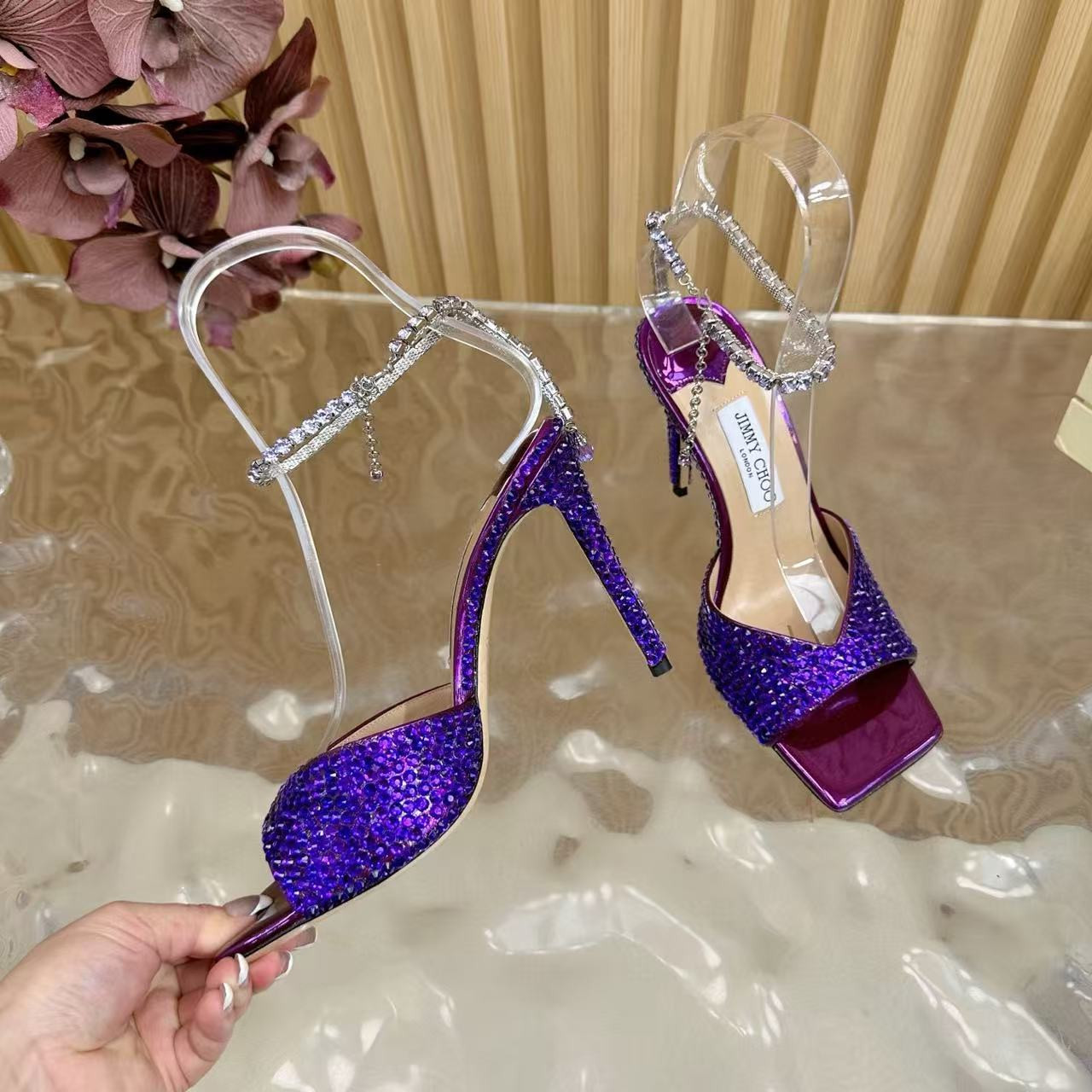 UA J1m*y Ch00 Pumps