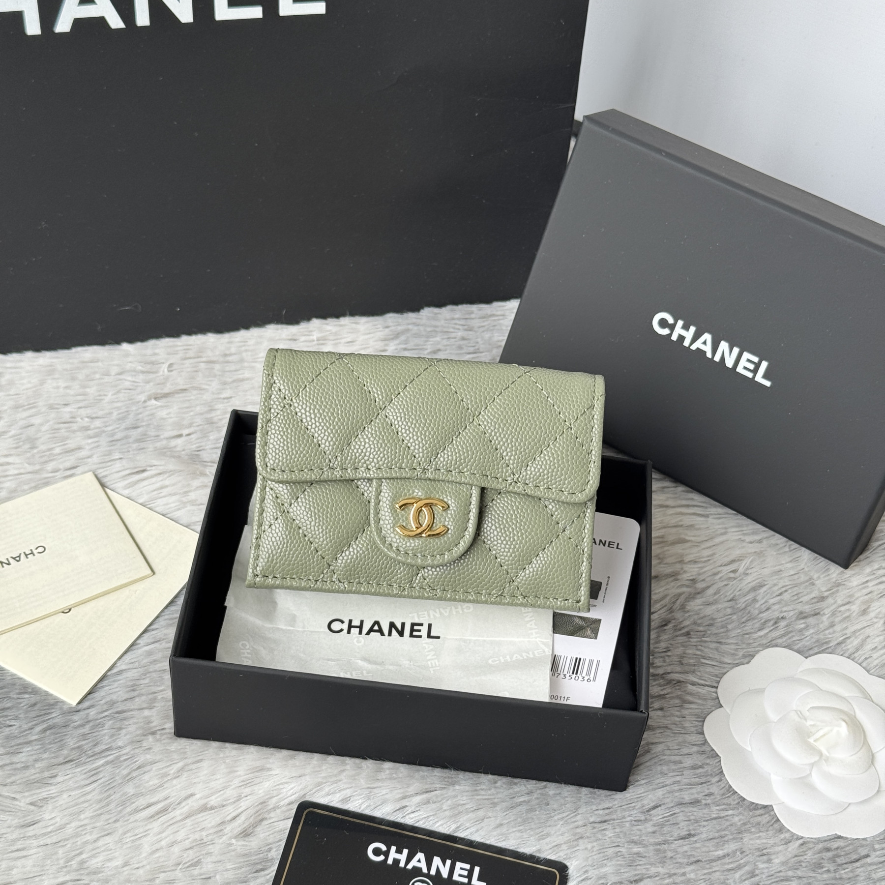 Ch**el card holder 10.5x7.5x3cm