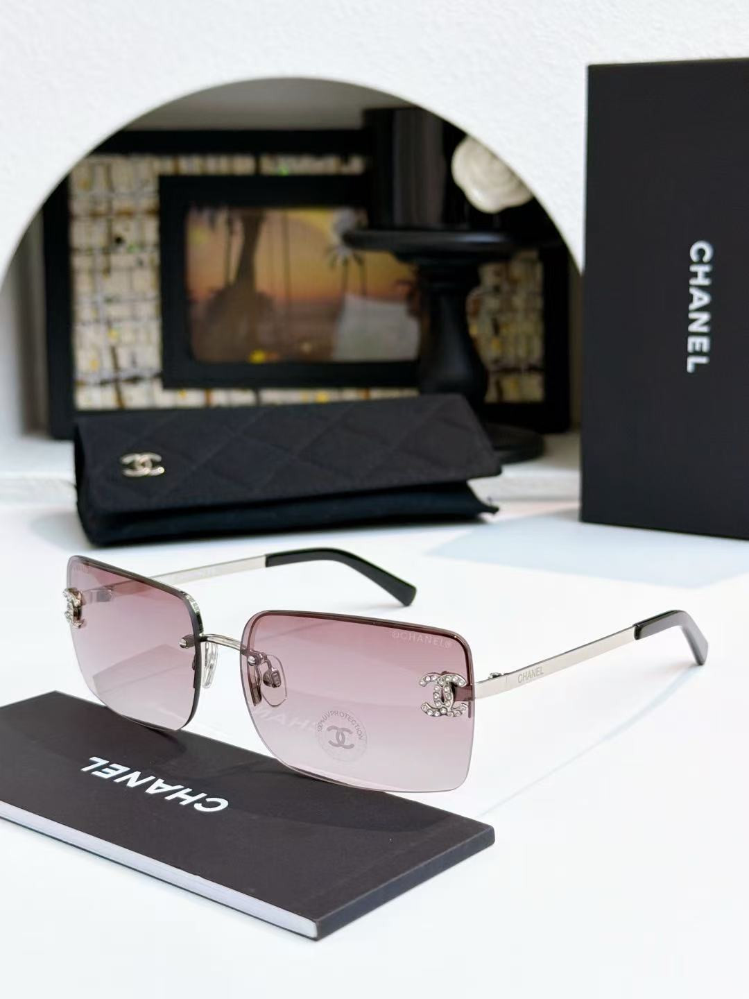 Ch**el Glasses