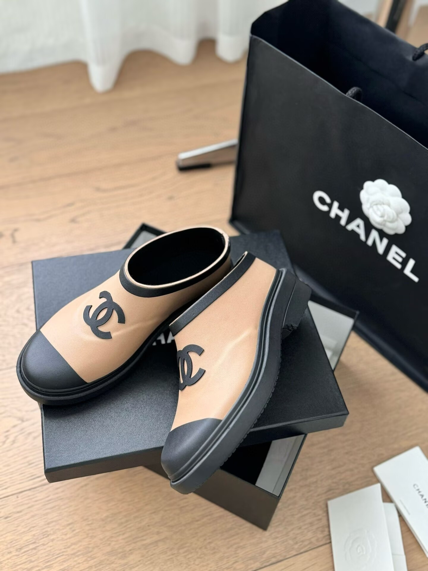 UA Ch**el Boots