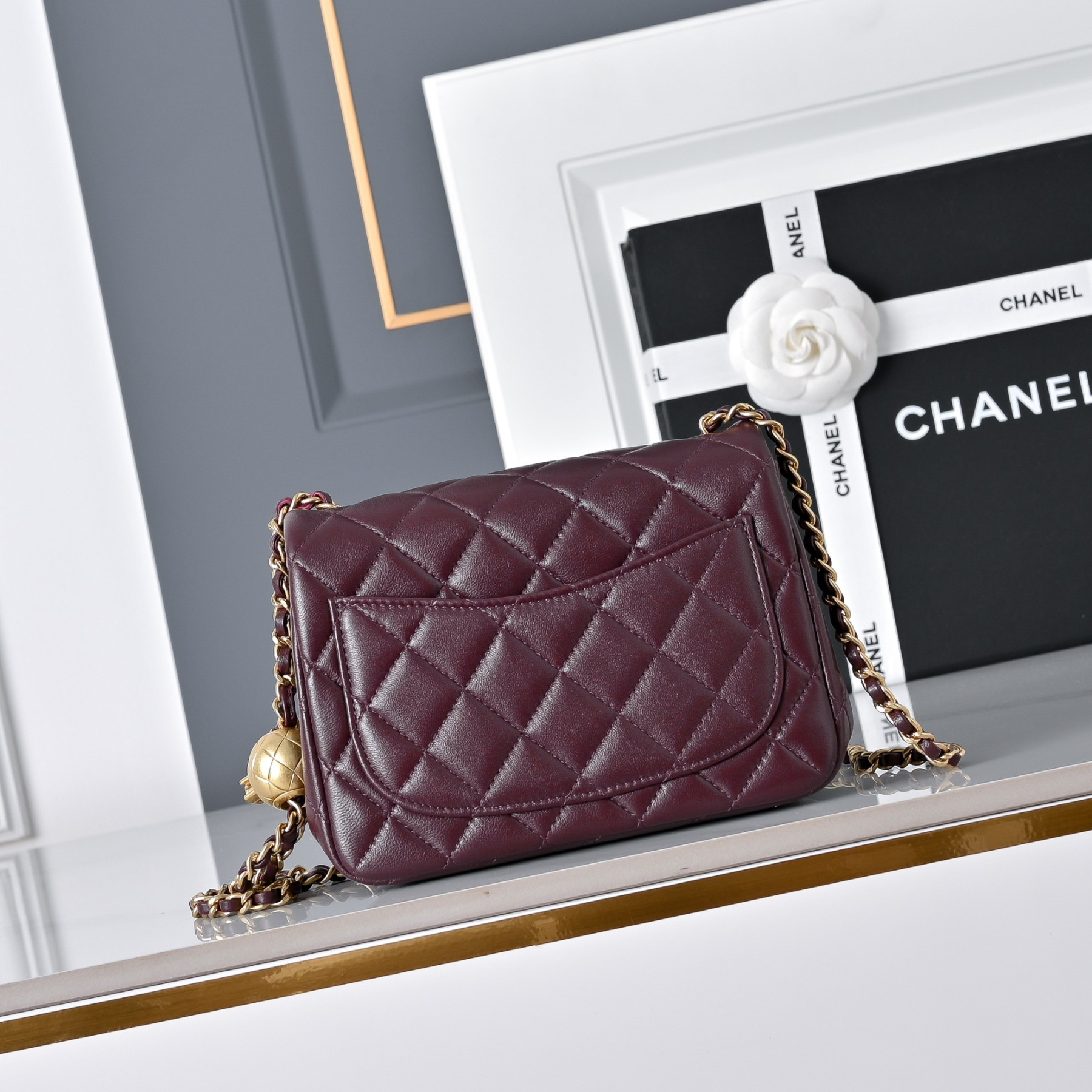 Ch**el Mini Flap Bag Burgundy AS1786 13.5x17x8cm