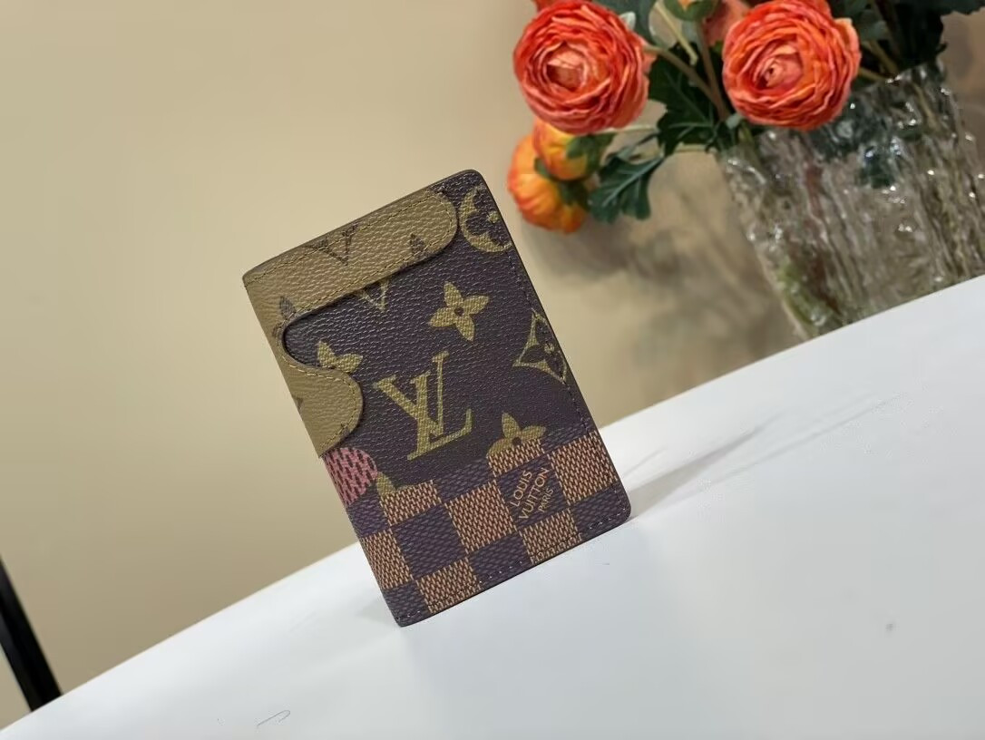 LV Wallet Card Holder N40632