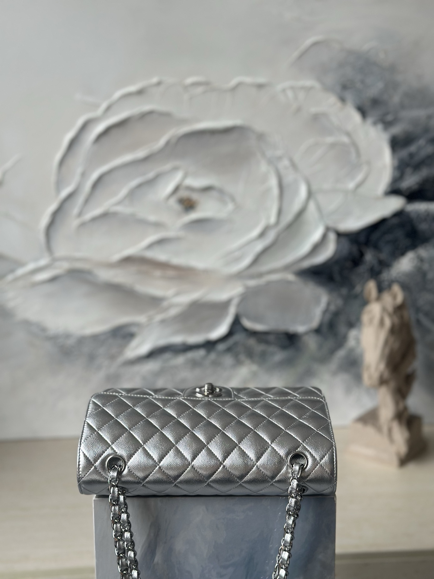 Ch**el Flap Bag Pearlescent Silver AS1112 25.5x15.5x6cm