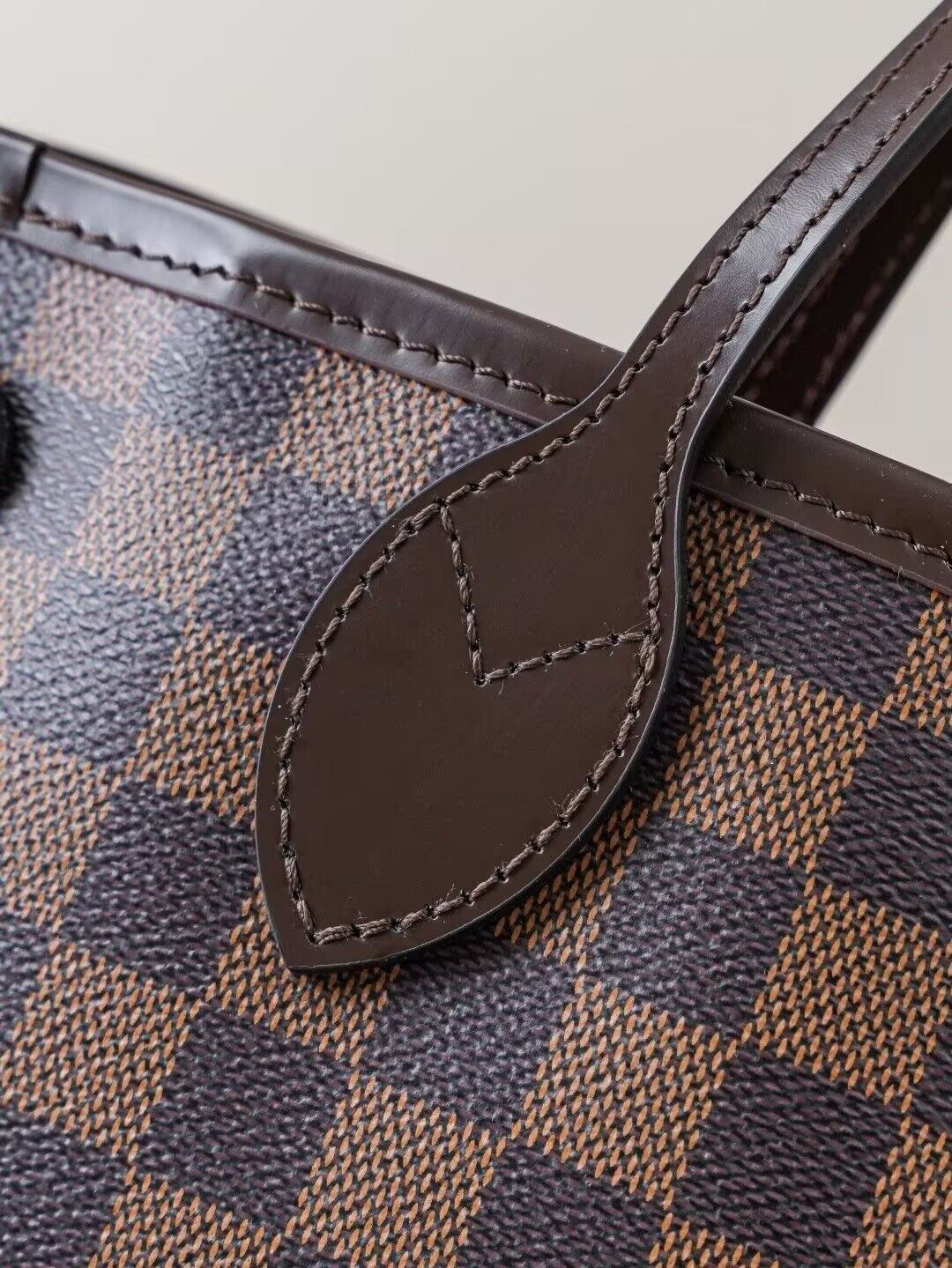 LV Neverfull MM N40600 28x14x31cm