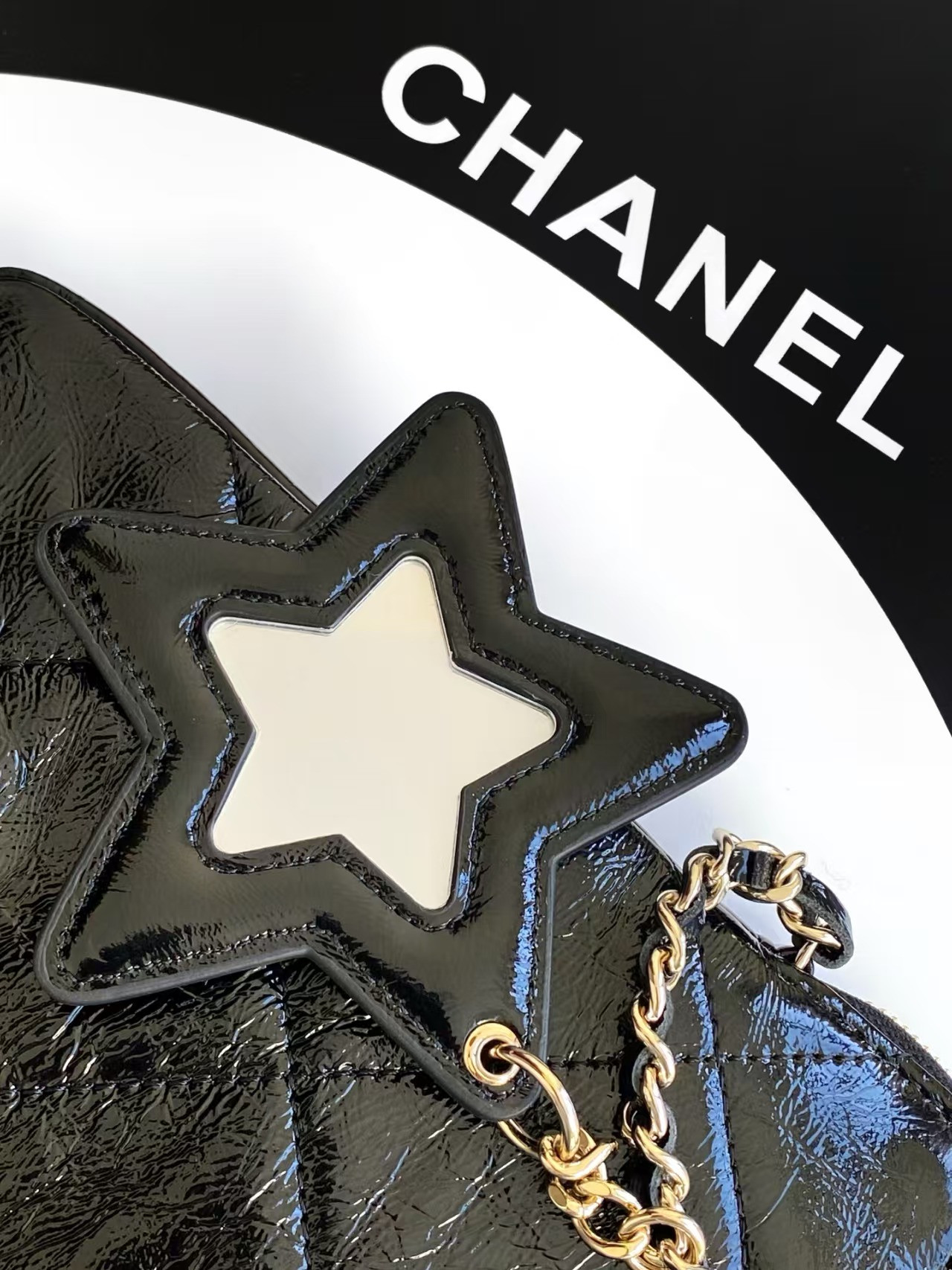 Ch**el Phone Holder with Chain 18x11x2.5cm