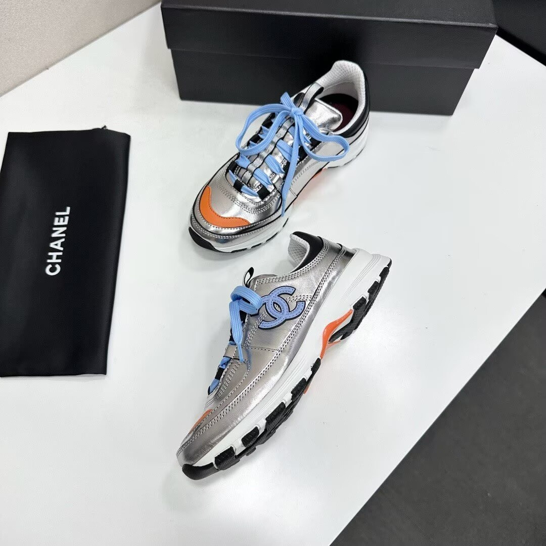 UA Ch**el SNEAKERS