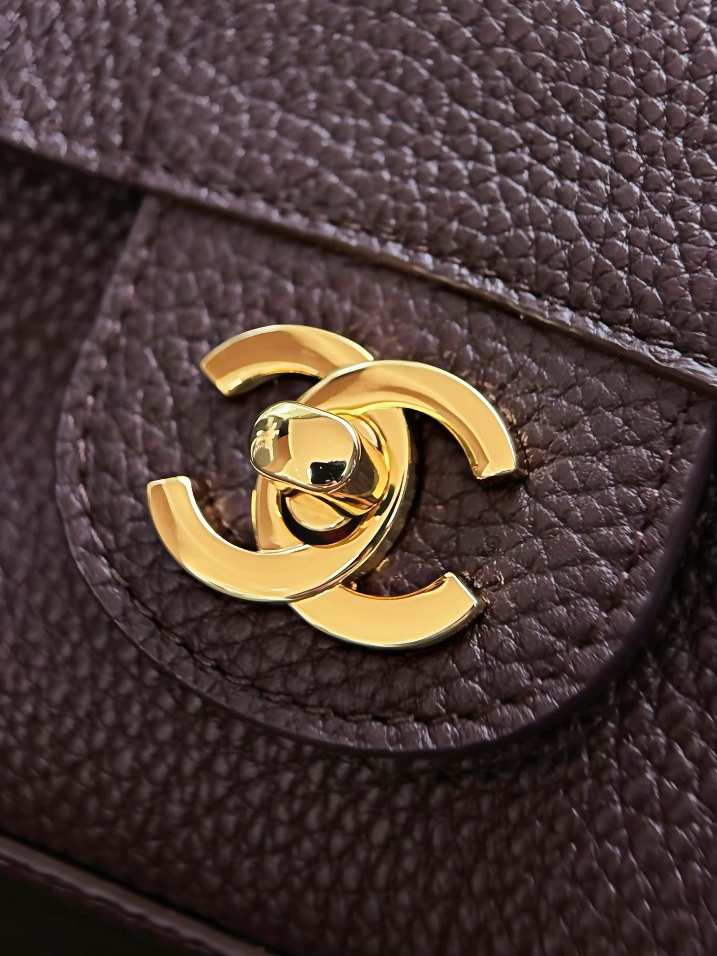 Ch**el Mini Flap Bag Coffee Gold Hardware AS6573 13x20x6cm