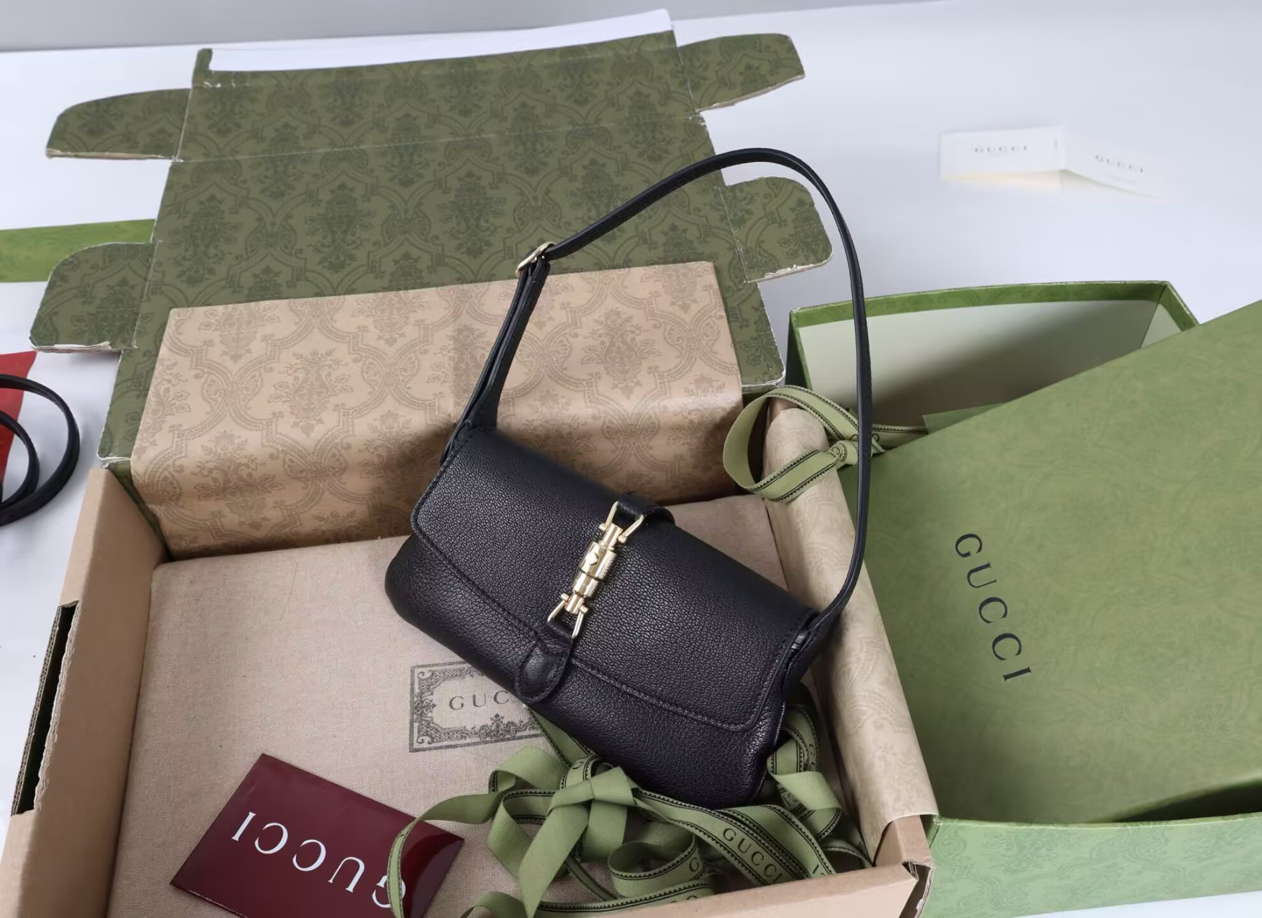 Gvc*1 Jackie Small Shoulder Bag 21.5x11.5x2cm