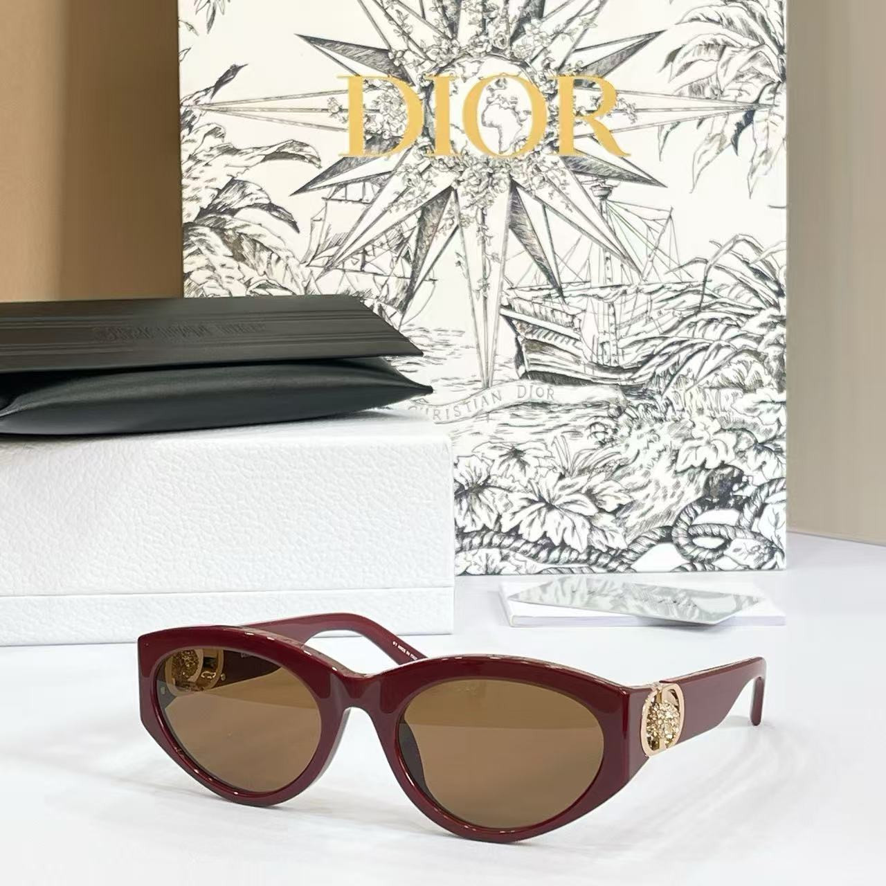 D10r Glasses