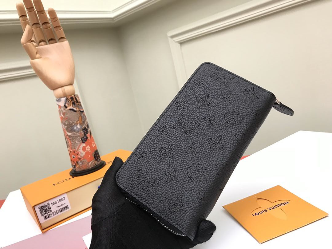 LV Zippy Zipper Wallet M61867 10.5x2.5x19.5cm